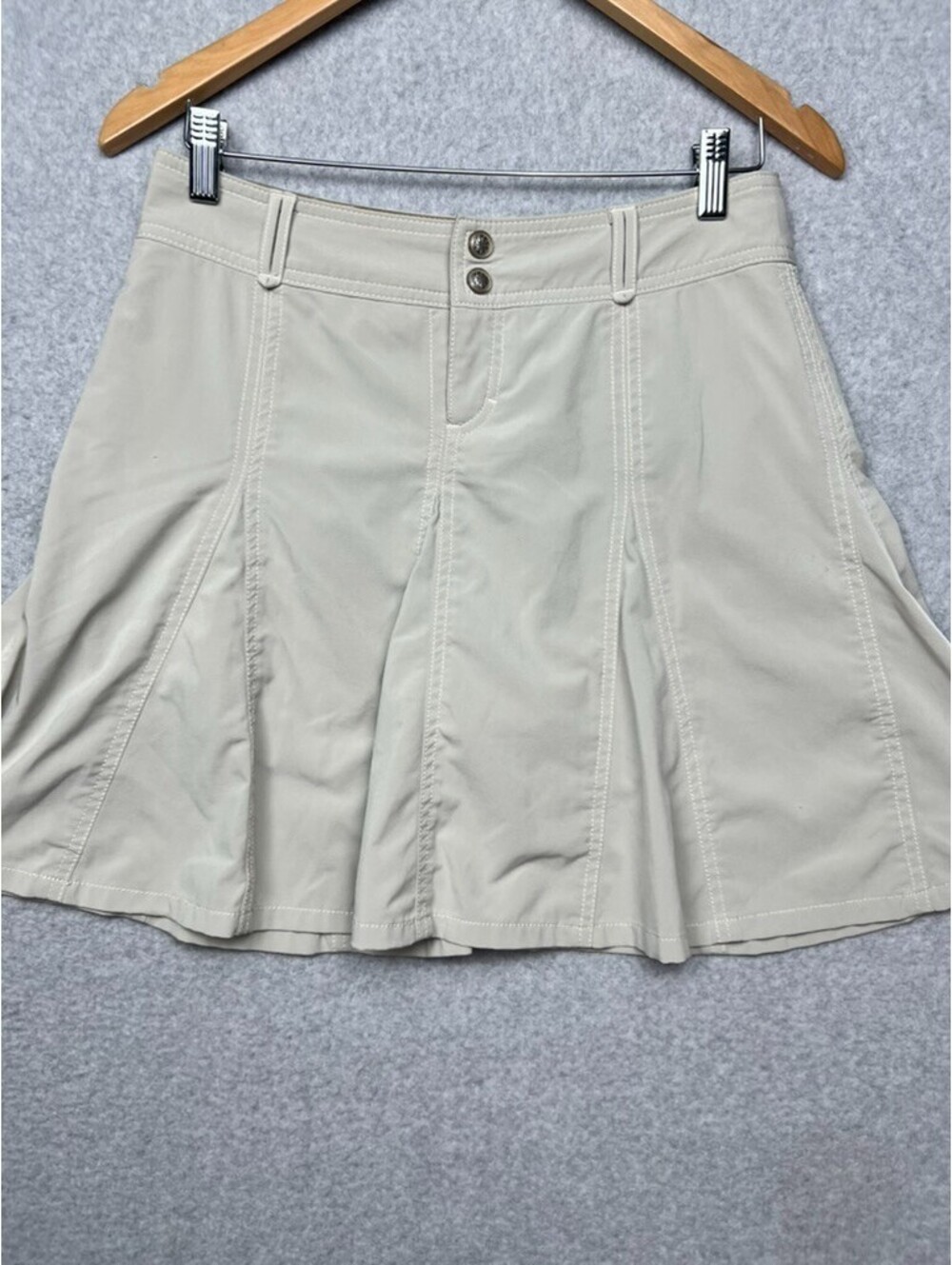 Athleta Whatever Pleated Skort Women's 4P Petite khaki Stretch Tennis Shorts
